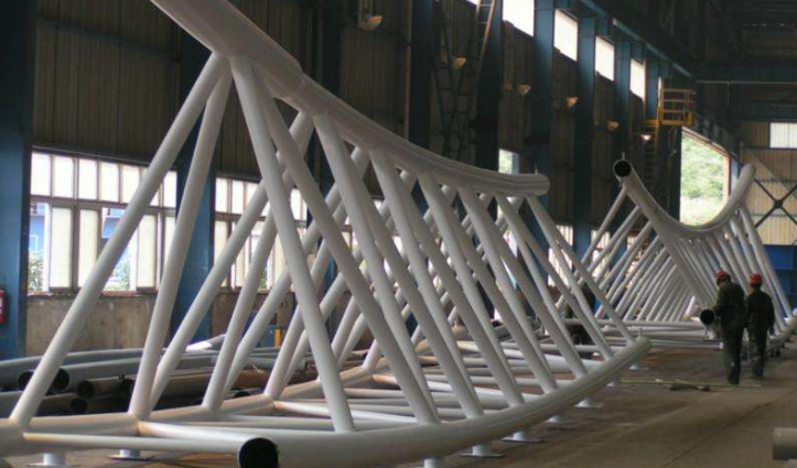 延边管廊钢结构与桁架结构的管道支架应该如何区分